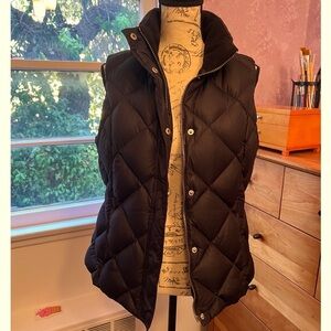 Eddie Bauer Premium Quality goose down, women’s SZ L vest.